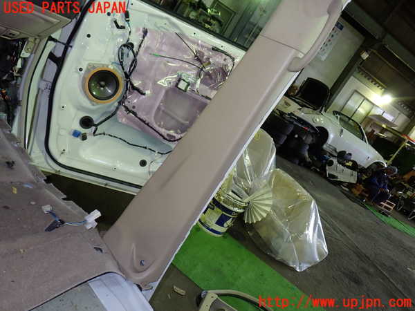 1UPJ-9232927665]アルファードG(MNH10W)右センターピラートリム 中古_3