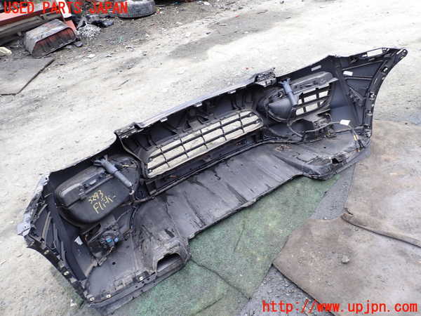 1UPJ-9232931010]ポルシェ・カイエン S ハイブリッド(92ACGE)フロントバンパー 中古_5