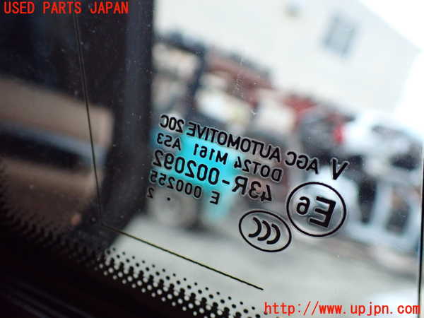 1UPJ-9232931380]ポルシェ・カイエン S ハイブリッド(92ACGE)右クォーターガラス AGC M161 中古_2
