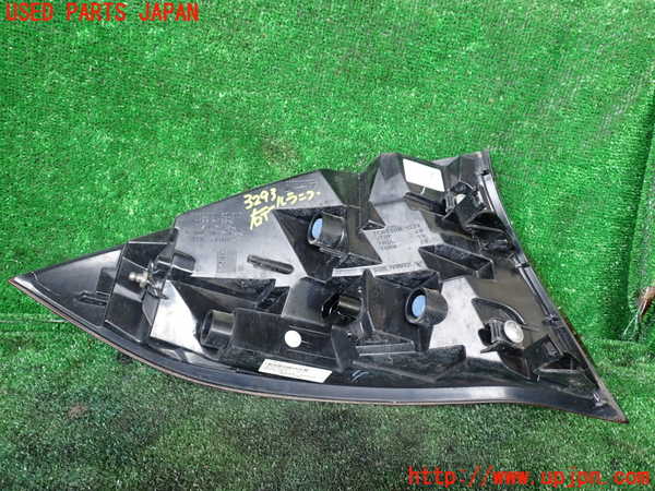 1UPJ-9232931530]ポルシェ・カイエン S ハイブリッド(92ACGE)右テールランプ 中古_3