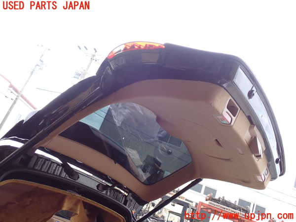 1UPJ-9232931566]ポルシェ・カイエン S ハイブリッド(92ACGE)バックドア リアゲート ハッチ SEKURIT M53100 中古_4