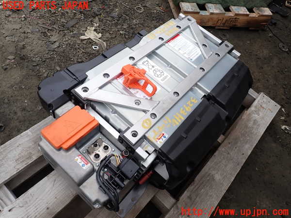 1UPJ-9232936911]ポルシェ・カイエン S ハイブリッド(92ACGE)ハイブリッドバッテリー1 中古_2