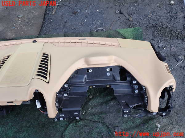 1UPJ-9232937505]ポルシェ・カイエン S ハイブリッド(92ACGE)ダッシュボード 中古_2