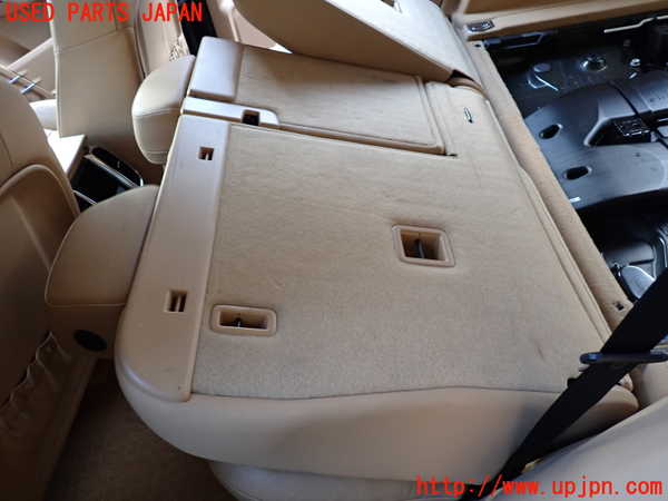 1UPJ-9232937175]ポルシェ・カイエン S ハイブリッド(92ACGE)左2列目シート 中古_4
