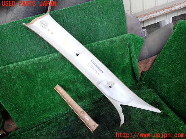 1UPJ-9232937655]ポルシェ・カイエン S ハイブリッド(92ACGE)右フロントピラートリム 中古_2