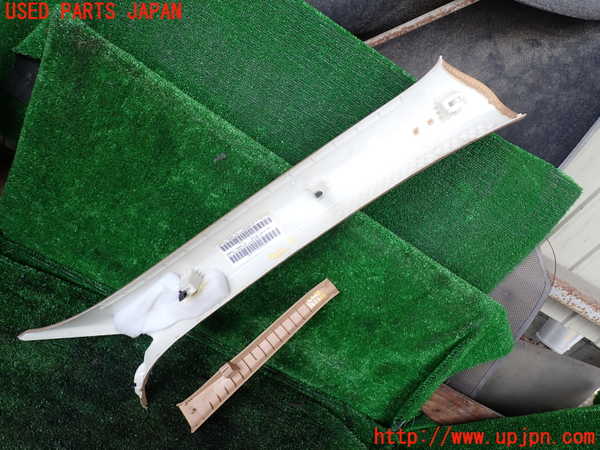1UPJ-9232937660]ポルシェ・カイエン S ハイブリッド(92ACGE)左フロントピラートリム 中古_2