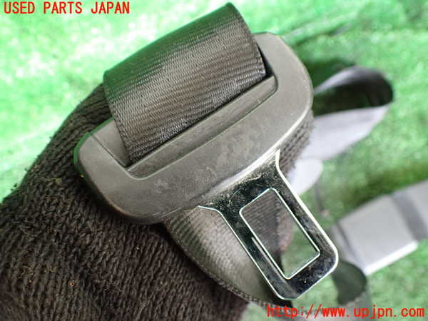 1UPJ-9232937045]ポルシェ・カイエン S ハイブリッド(92ACGE)運転席シートベルト 中古_2