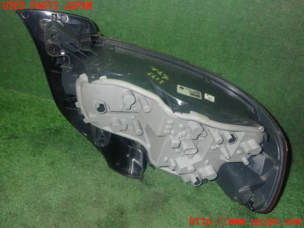 1UPJ-9232951530]BMW 220i カブリオレ F23(1J20)右テールランプ 中古_3