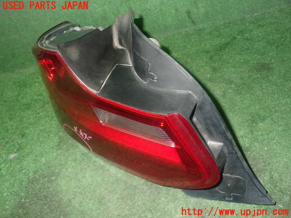 1UPJ-9232951536]BMW 220i カブリオレ F23(1J20)左テールランプ 中古_2