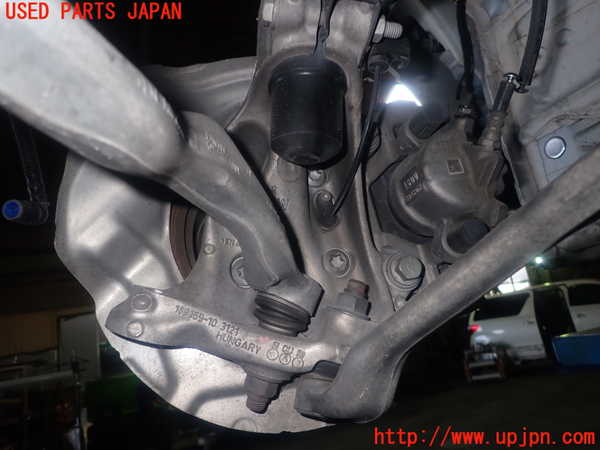 1UPJ-9232954290]BMW 220i カブリオレ F23(1J20)右フロントナックルハブ 中古_2