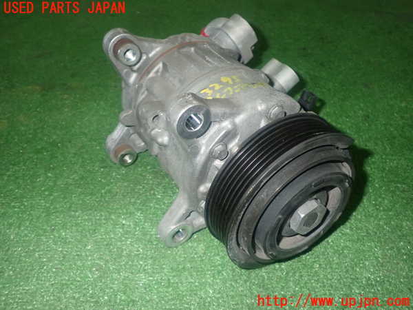 1UPJ-9232956025]BMW 220i カブリオレ F23(1J20)エアコンコンプレッサー 中古_2