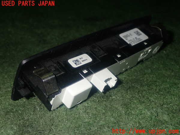 1UPJ-9232956306]BMW 220i カブリオレ F23(1J20)スイッチ1(レーンキープ アシスト) 中古_2