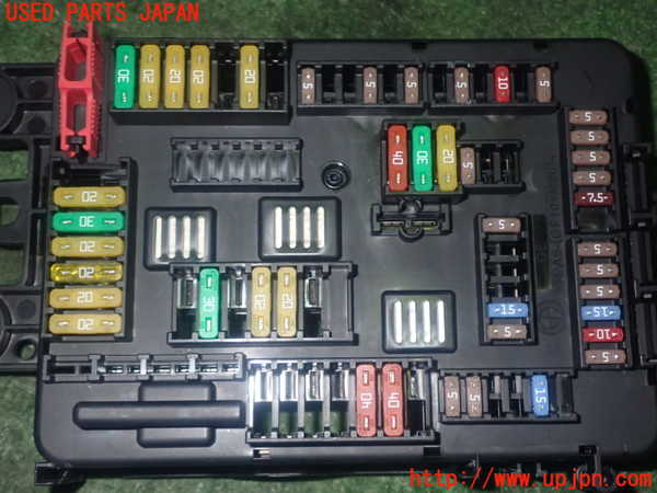 1UPJ-9232956742]BMW 220i カブリオレ F23(1J20)ヒューズボックス2 中古_4