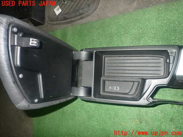 1UPJ-9232957540]BMW 220i カブリオレ F23(1J20)センターコンソール 中古_5