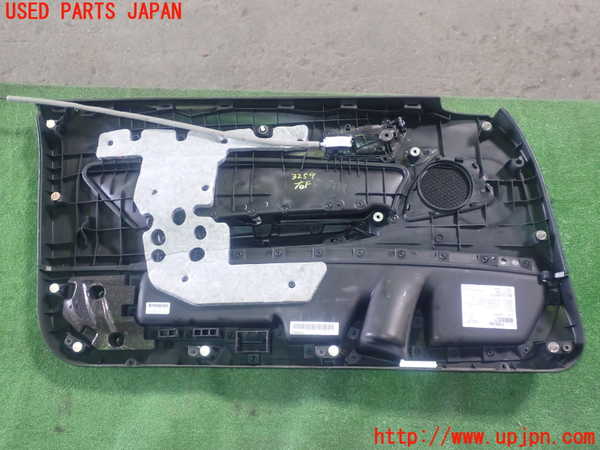 1UPJ-9232951234]BMW 220i カブリオレ F23(1J20)右ドア内張り 中古_2