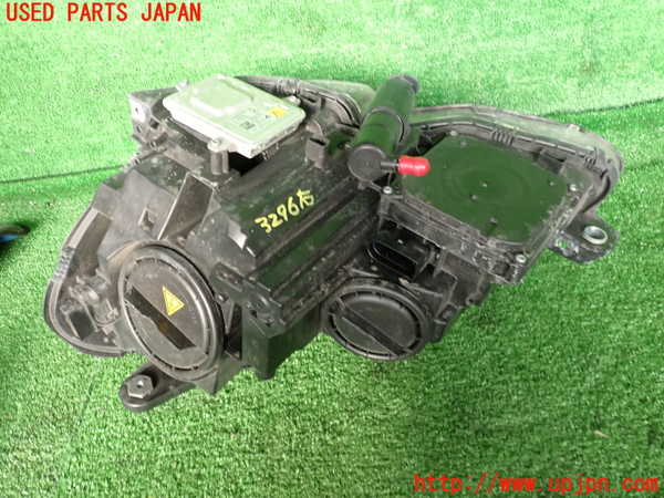 2UPJ-9232961130]ベンツ C200 ステーションワゴン(204248)(204)右ヘッドライト HID 中古_2