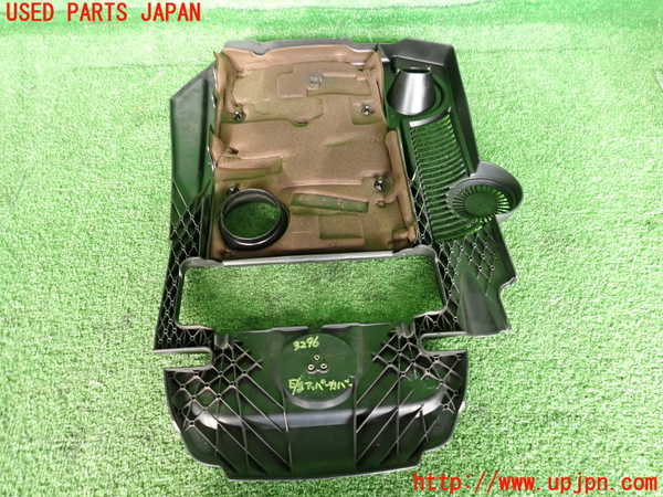 2UPJ-9232962160]ベンツ C200 ステーションワゴン(204248)(204)エンジンアッパーカバー 中古_2
