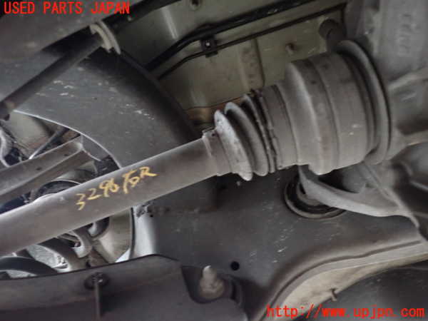 2UPJ-9232964020]ベンツ C200 ステーションワゴン(204248)(204)右リアドライブシャフト 中古_3