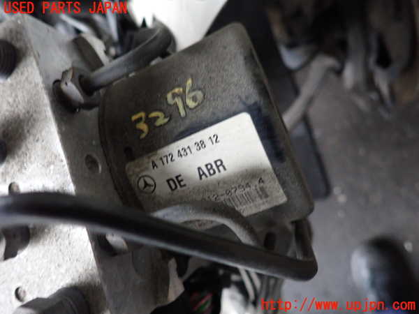 2UPJ-9232964040]ベンツ C200 ステーションワゴン(204248)(204)ABSアクチュエーター 中古_3