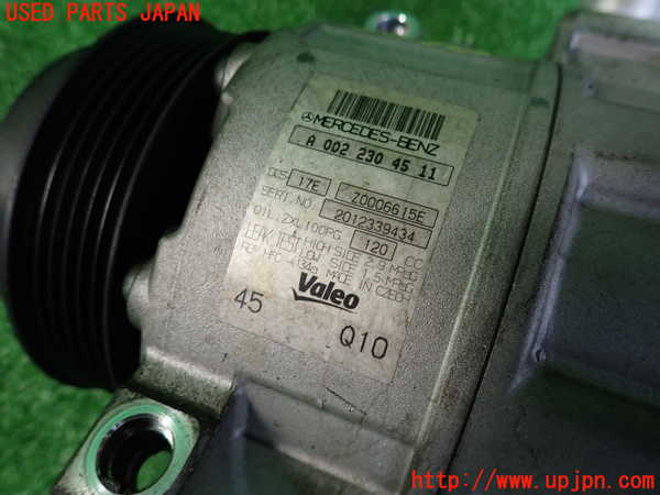 2UPJ-9232966025]ベンツ C200 ステーションワゴン(204248)(204)エアコンコンプレッサー 中古_3