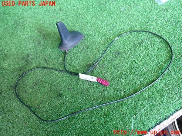 2UPJ-9232966550]ベンツ C200 ステーションワゴン(204248)(204)アンテナ 中古_2