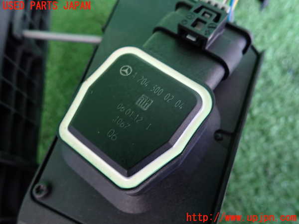 2UPJ-9232966381]ベンツ C200 ステーションワゴン(204248)(204)センサー1 (アクセルペダル) 中古_3