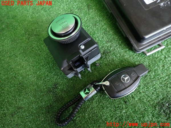 2UPJ-9232966110]ベンツ C200 ステーションワゴン(204248)(204)エンジンコンピューター 中古_3