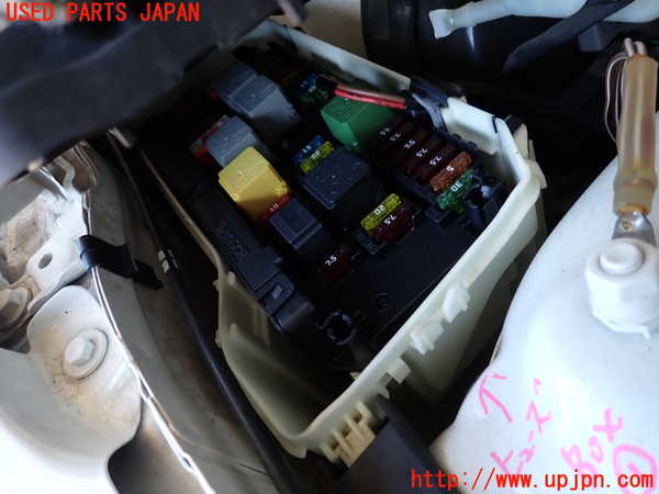 2UPJ-9232966741]ベンツ C200 ステーションワゴン(204248)(204)ヒューズボックス1 中古_2
