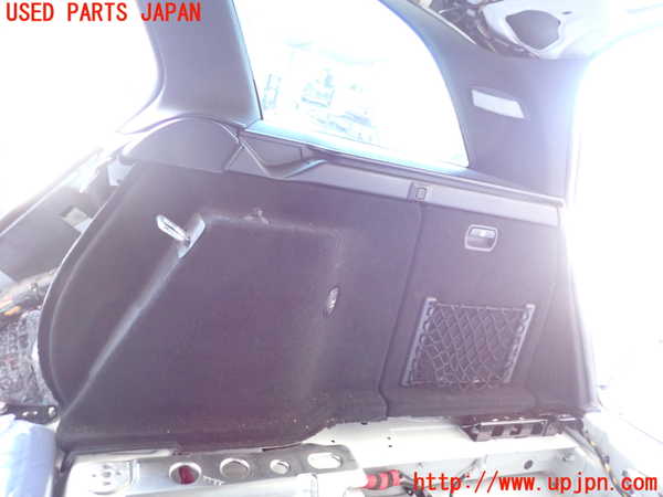 2UPJ-9232967675]ベンツ C200 ステーションワゴン(204248)(204)右リアピラートリム 中古_3