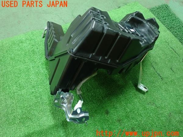 3UPJ=9232970515]レクサス UX250h Ｆスポーツ(MZAH10)純正 Mark Levinson マークレビンソン 24718-J0801 ウーハー 中古_2