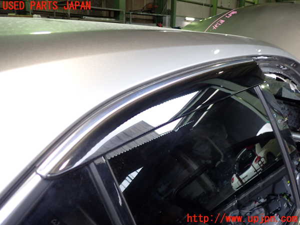 2UPJ-9232971290]レクサス・UX250h(MZAH10)右後ドア 中古 NSG M3Q8 43R-003021_2