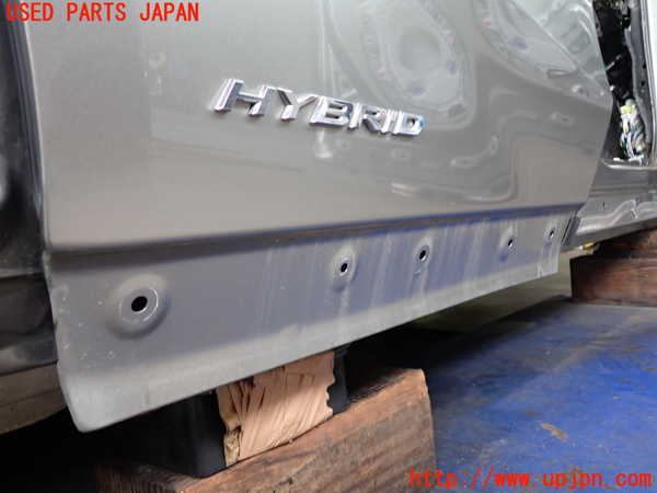 2UPJ-9232971290]レクサス・UX250h(MZAH10)右後ドア 中古 NSG M3Q8 43R-003021_3