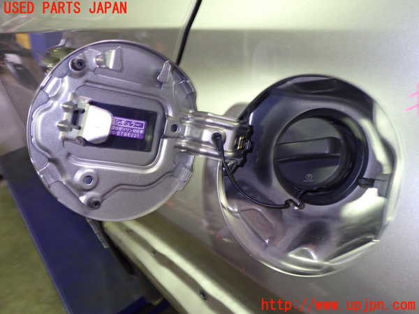 2UPJ-9232971690]レクサス・UX250h(MZAH10)フューエルリッド 中古_2