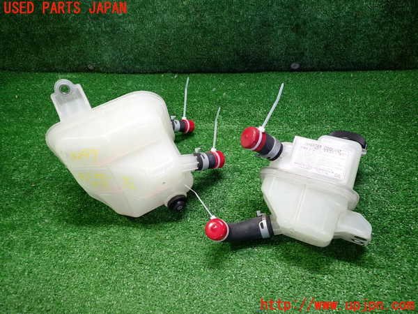 2UPJ-9232972410]レクサス・UX250h(MZAH10)ラジエータータンク 中古_2