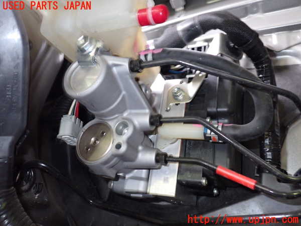 2UPJ-9232974050]レクサス・UX250h(MZAH10)ブレーキマスターシリンダー 中古_2