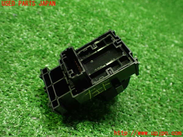 2UPJ-9232976245]レクサス・UX250h(MZAH10)左前パワーウィンドウスイッチ 中古_2