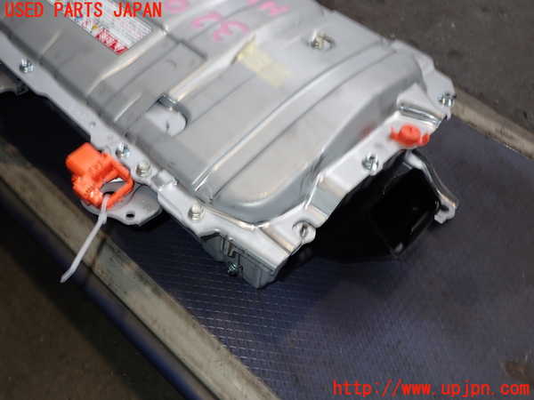 2UPJ-9232976911]レクサス・UX250h(MZAH10)ハイブリッドバッテリー1 中古_2