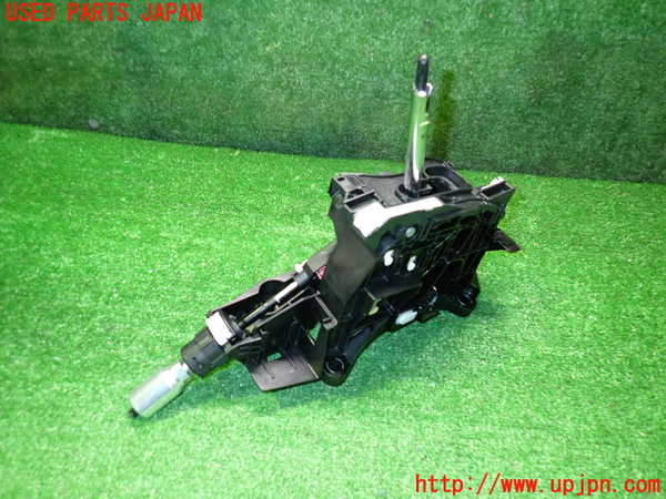 2UPJ-9232977555]レクサス・UX250h(MZAH10)ATシフトレバー 中古_2