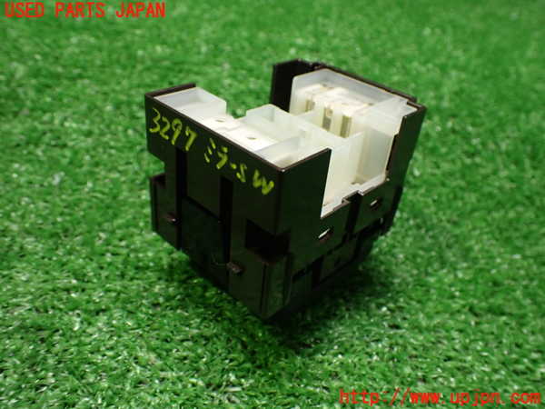 2UPJ-9232976280]レクサス・UX250h(MZAH10)ミラースイッチ 中古_2