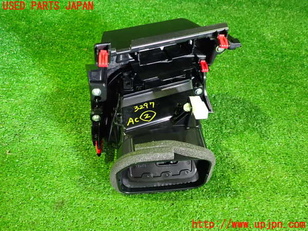 2UPJ-9232977527]レクサス・UX250h(MZAH10)エアコン吹き出し口2 中古_3