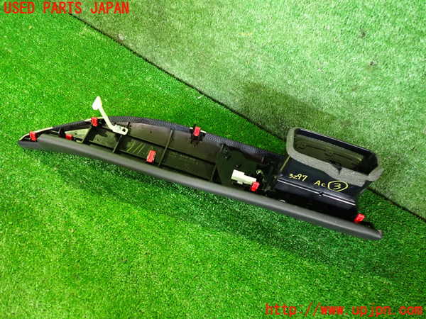 2UPJ-9232977528]レクサス・UX250h(MZAH10)エアコン吹き出し口3 中古_3