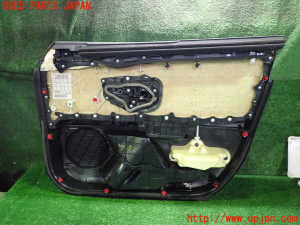 2UPJ-9232971264]レクサス・UX250h(MZAH10)左前ドア内張り 中古_3