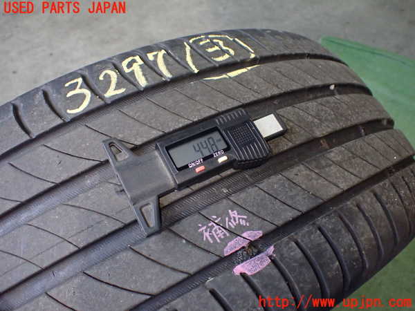 2UPJ-9232979043]レクサス・UX250h(MZAH10)タイヤ　ホイール　1本③ 225/50RF18 中古_4