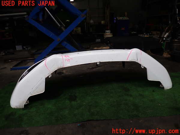 2UPJ-9232981010]アウディ・A5 カブリオレ(8FCALF)フロントバンパー 中古_2