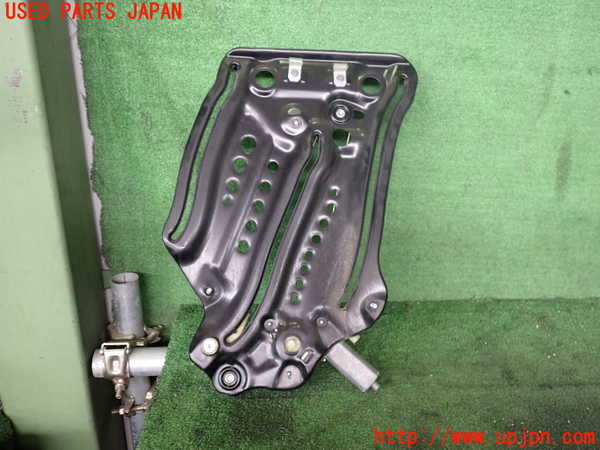2UPJ-9232981296]アウディ・A5 カブリオレ(8FCALF)右後レギュレーターモーター 中古_3