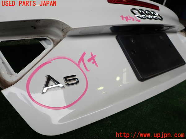 2UPJ-9232981500]アウディ・A5 カブリオレ(8FCALF)トランク 中古_3