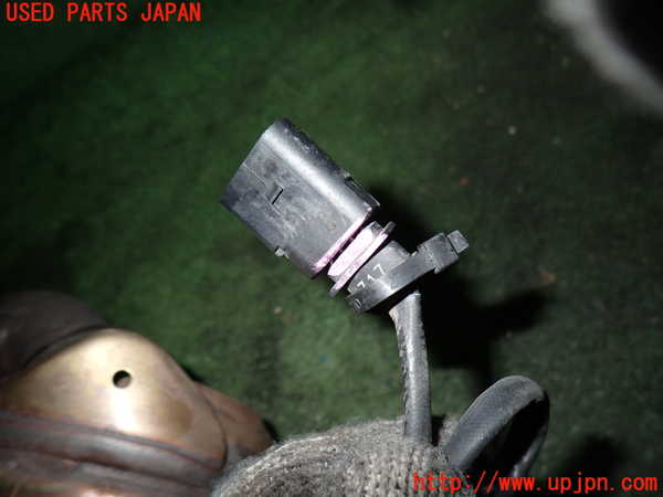 2UPJ-9232982661]アウディ・A5 カブリオレ(8FCALF)触媒1 中古_4