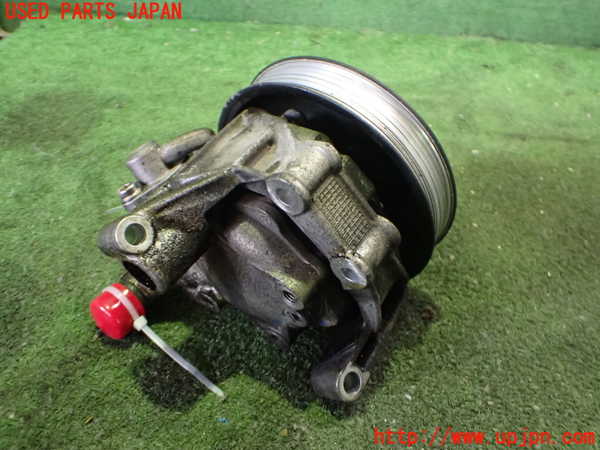 2UPJ-9232984250]アウディ・A5 カブリオレ(8FCALF)パワステポンプ 中古_2