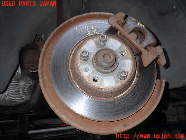 2UPJ-9232984300]アウディ・A5 カブリオレ(8FCALF)右リアナックルハブ 中古_2