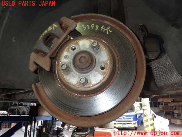 2UPJ-9232984305]アウディ・A5 カブリオレ(8FCALF)左リアナックルハブ 中古_2